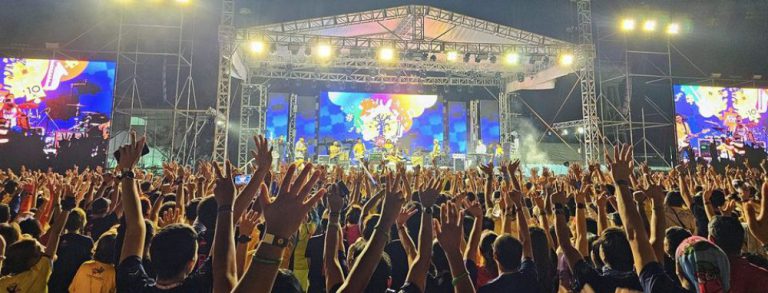 วงดนตรีงานเลี้ยง-วงดนตรีงานเลี้ยงราคา-จ้างวงดนตรีสดราคา-catzilla บุ๋นแบนด์ after party วงดนตรี งานเลี้ยง งานแต่งงาน วงดนตรีสด